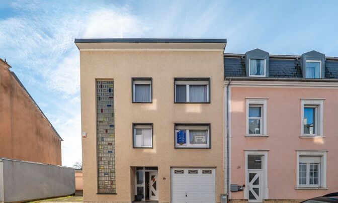 Semi-detached house 4 bedrooms for sale in Rodange