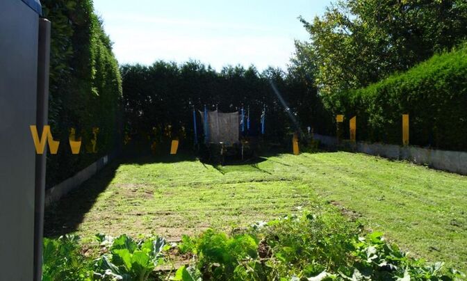 Triplex 6 bedrooms for sale in Niederfeulen