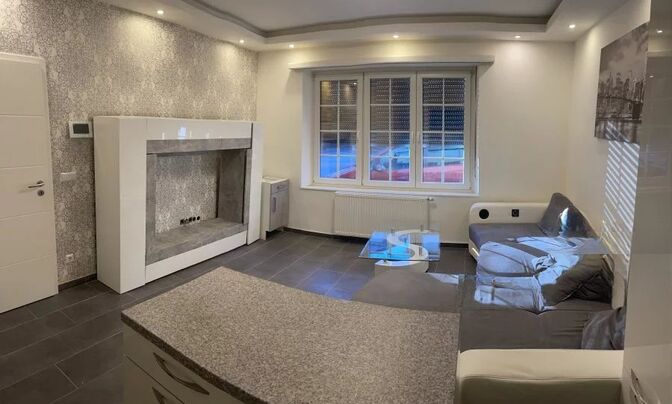 House 5 bedrooms for sale in Dudelange