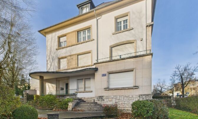 Townhouse 5 bedrooms for sale in Esch-sur-Alzette