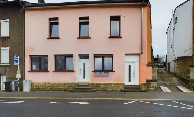 Semi-detached house 5 bedrooms for sale in Dudelange