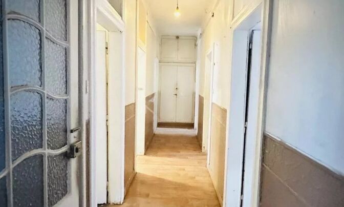 Semi-detached house 5 bedrooms for sale in Luxembourg-Clausen