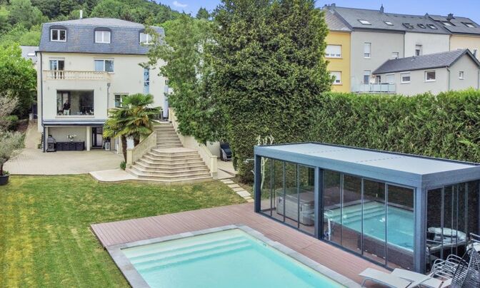 Villa 3 bedrooms for sale in Dudelange