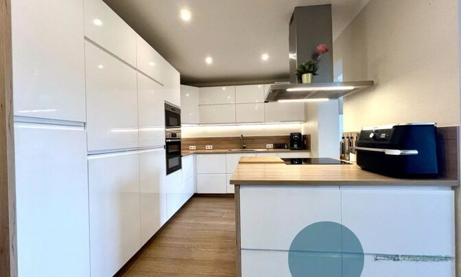 Detached house 5 bedrooms for sale in Rodange