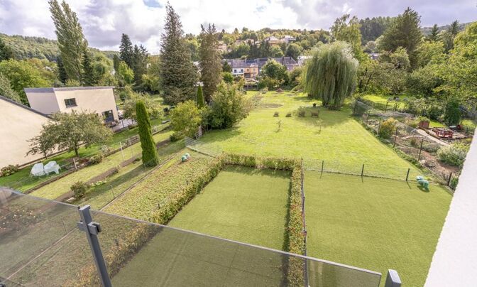 Duplex 4 bedrooms for sale in Tetange