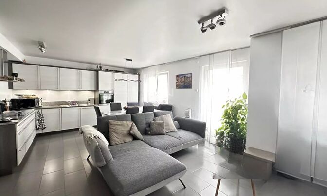 Apartment 2 bedrooms for sale in Schifflange