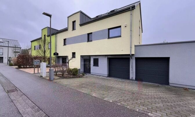 Semi-detached house 4 bedrooms for sale in Mertert