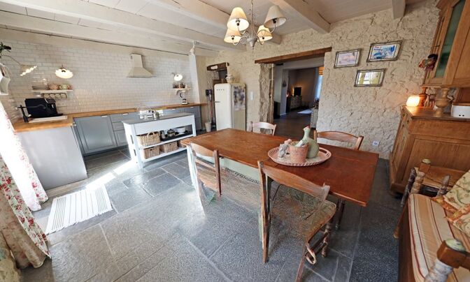 Detached house 4 bedrooms for sale in Ellange