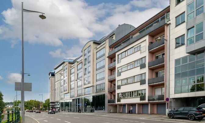 Apartment 4 bedrooms for sale in Luxembourg-Gare