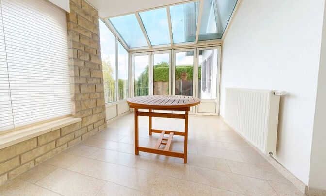 Detached house for sale in Capellen