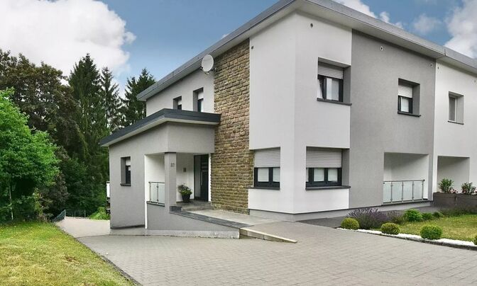 Semi-detached house 4 bedrooms for sale in Wiltz