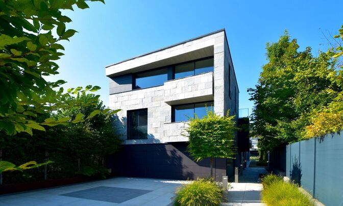 Villa 5 bedrooms for sale in Bereldange