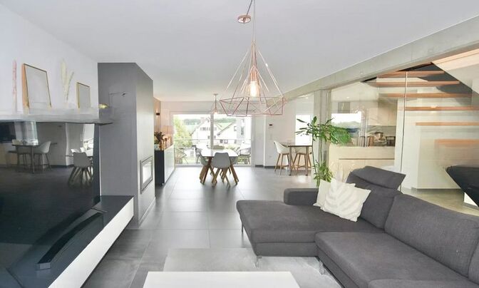 Duplex 4 bedrooms for sale in Nothum