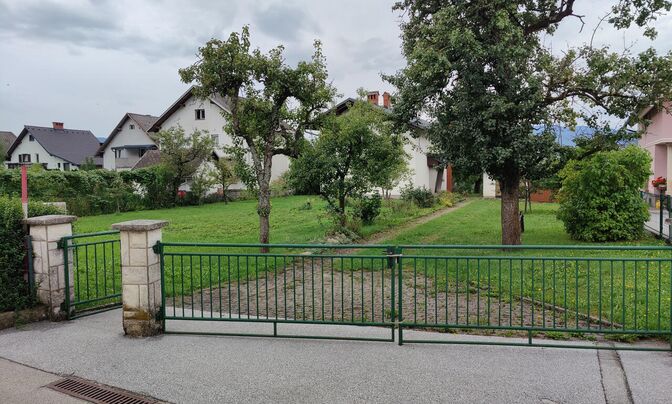 Дом в Жировнице