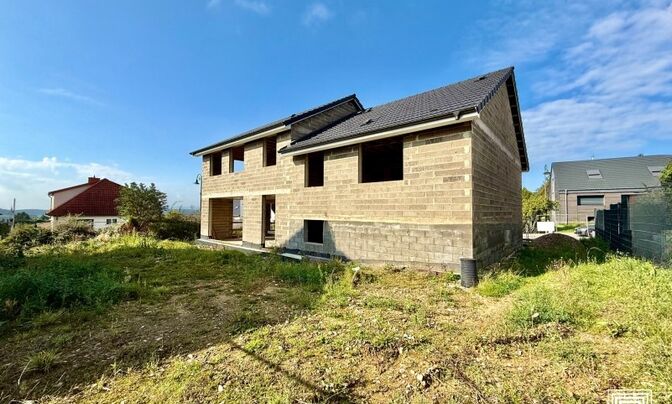 House 4 bedrooms for sale in Hassel