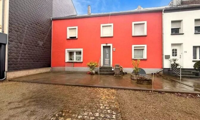 Detached house 4 bedrooms for sale in Bascharage