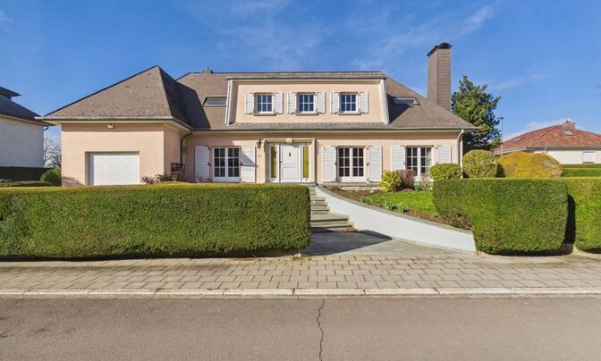 Detached house 4 bedrooms for sale in Sanem