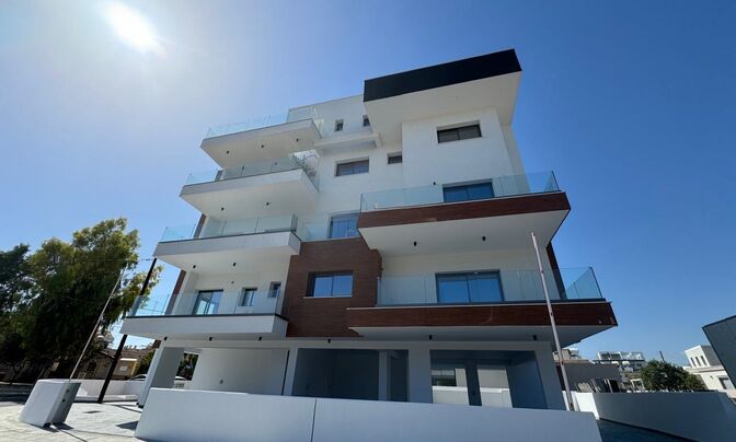 3 Bedroom Apartment For Sale In Zakaki, Limassol