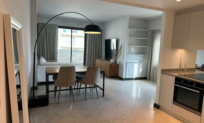 Apartment Monaco, Jardin Exotique