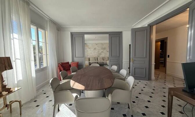 Apartment Croix des Gardes