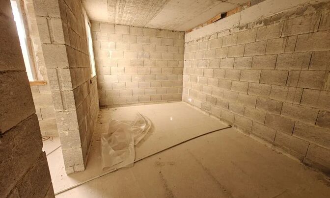 Northern Maltese Retreat