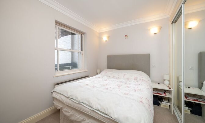 Beaufort Gardens, Knightsbridge