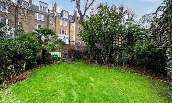 Redcliffe Gardens, Earls Court