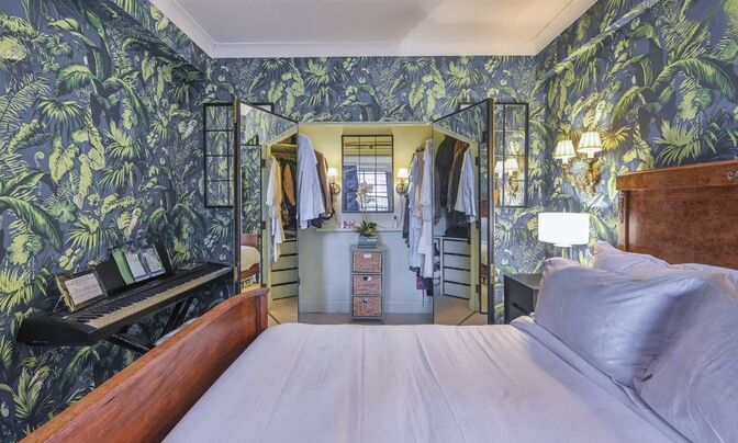 Chelsea Manor Street, Chelsea