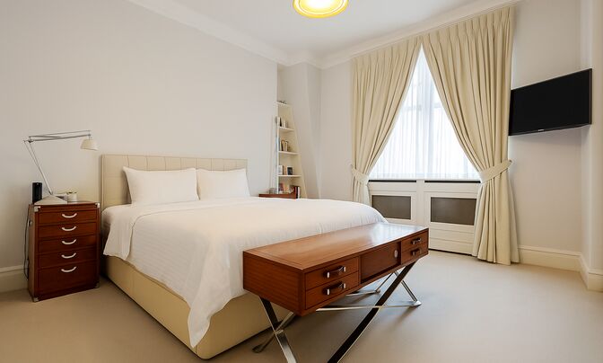 Sloane Court West, Chelsea