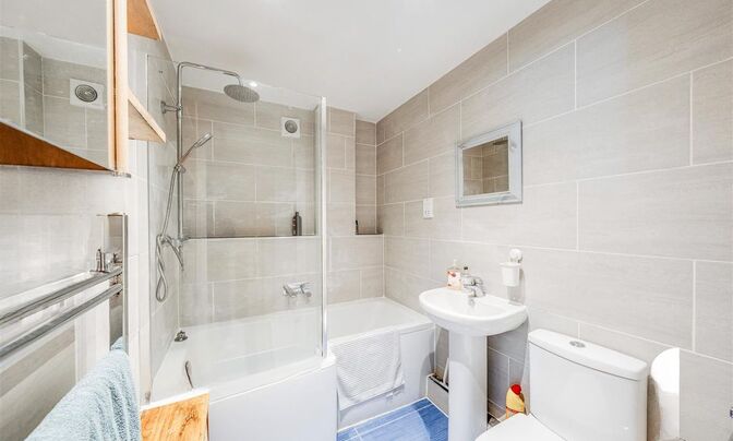 Jubilee Building, Jamaica Road, Bermondsey