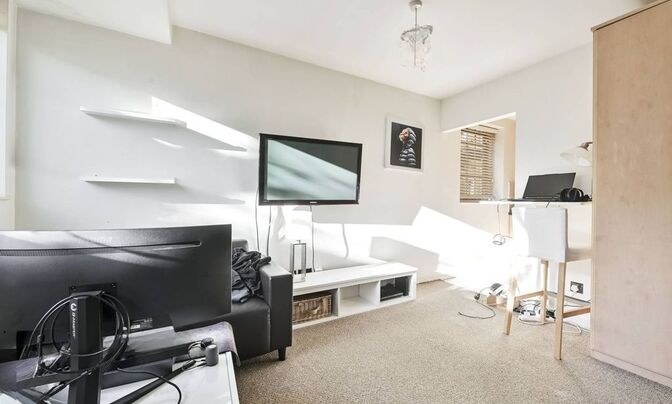 Cromwell Road, Earls Court