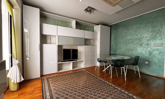 Двухкомнатная квартира в центре