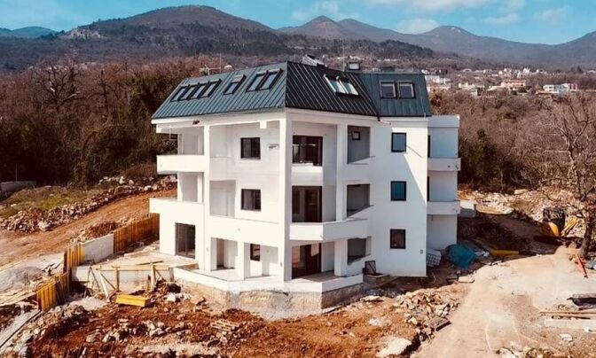 Трёхкомнатная квартира Ичичи