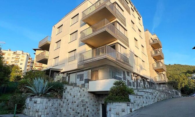 Трехкомнатная квартира Центр