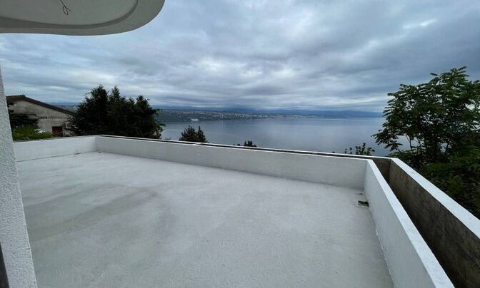 Трехкомнатная квартира в Центре