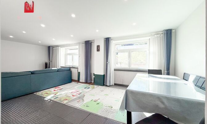 Detached house 5 bedrooms for sale in Arsdorf