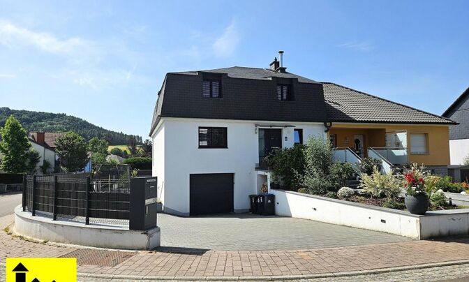 Semi-detached house 5 bedrooms for sale in Bettendorf