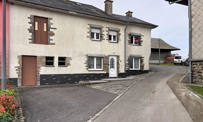 Semi-detached house 3 bedrooms for sale in Doennange