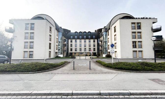 Apartment 2 bedrooms for sale in Luxembourg-Belair