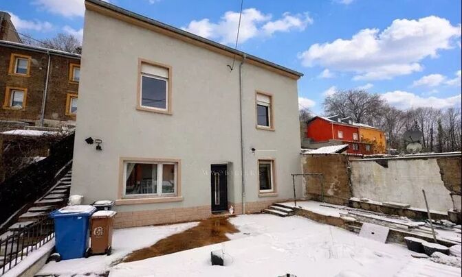 Detached house 4 bedrooms for sale in Dudelange
