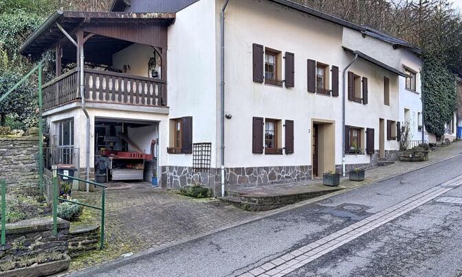 Semi-detached house 4 bedrooms for sale in Stolzembourg