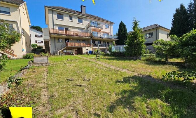 Semi-detached house 6 bedrooms for sale in Colmar-Berg