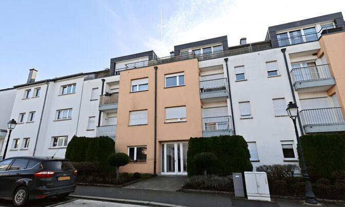 Apartment 2 bedrooms for sale in Alzingen