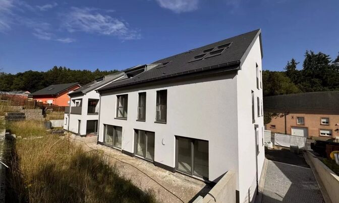 Apartment 3 bedrooms for sale in Hobscheid