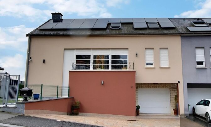 House 4 bedrooms for sale in Oberanven