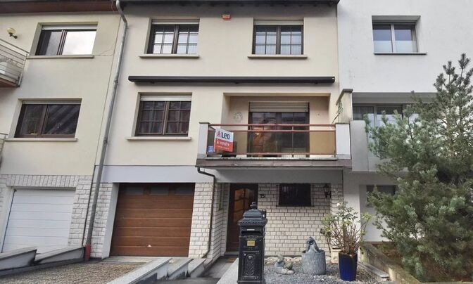 Semi-detached house 4 bedrooms for sale in Luxembourg-Bonnevoie