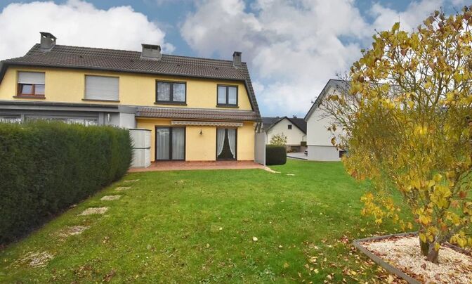 Semi-detached house 3 bedrooms for sale in Olm