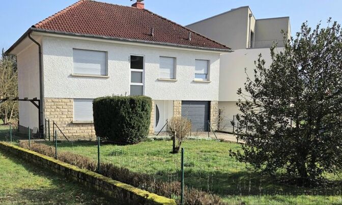 Detached house for sale in Steinsel