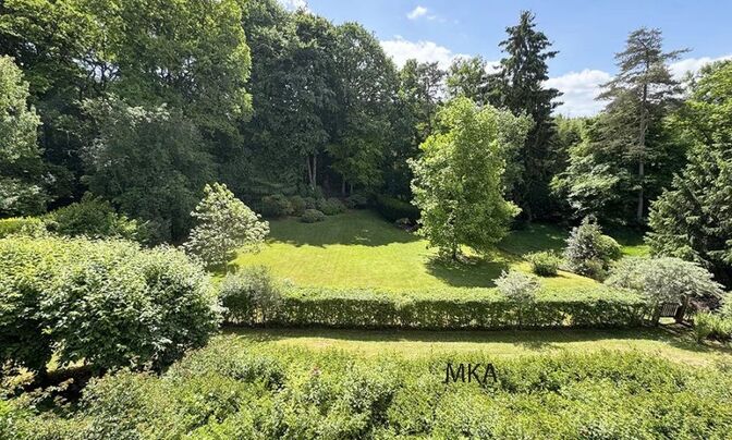 Villa 5 bedrooms for sale in Kehlen