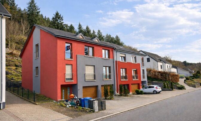 Apartment 3 bedrooms for sale in Wiltz